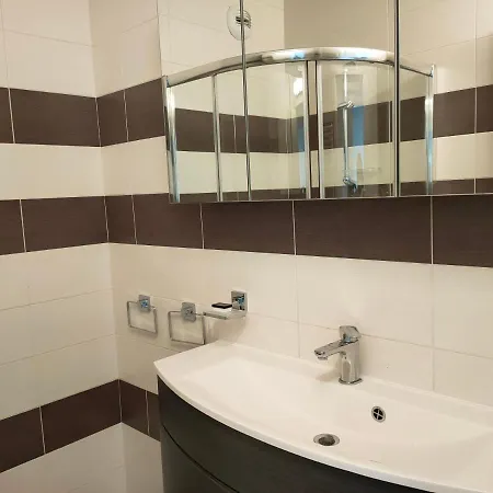 Apartment Le San Remo 3 *